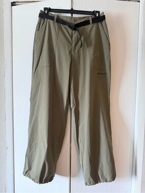 Columbia Women’s Olive Outdoor Pants